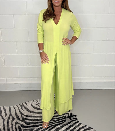 Noelle | Classic Two-Piece Set