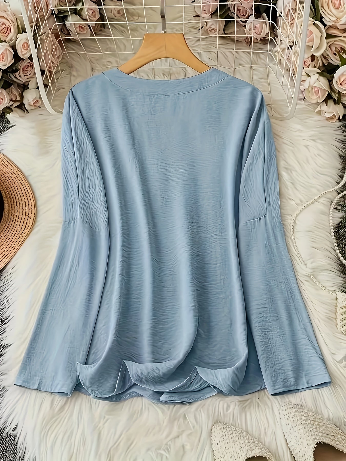 Mode North | Elegant V-Neck Long Sleeve