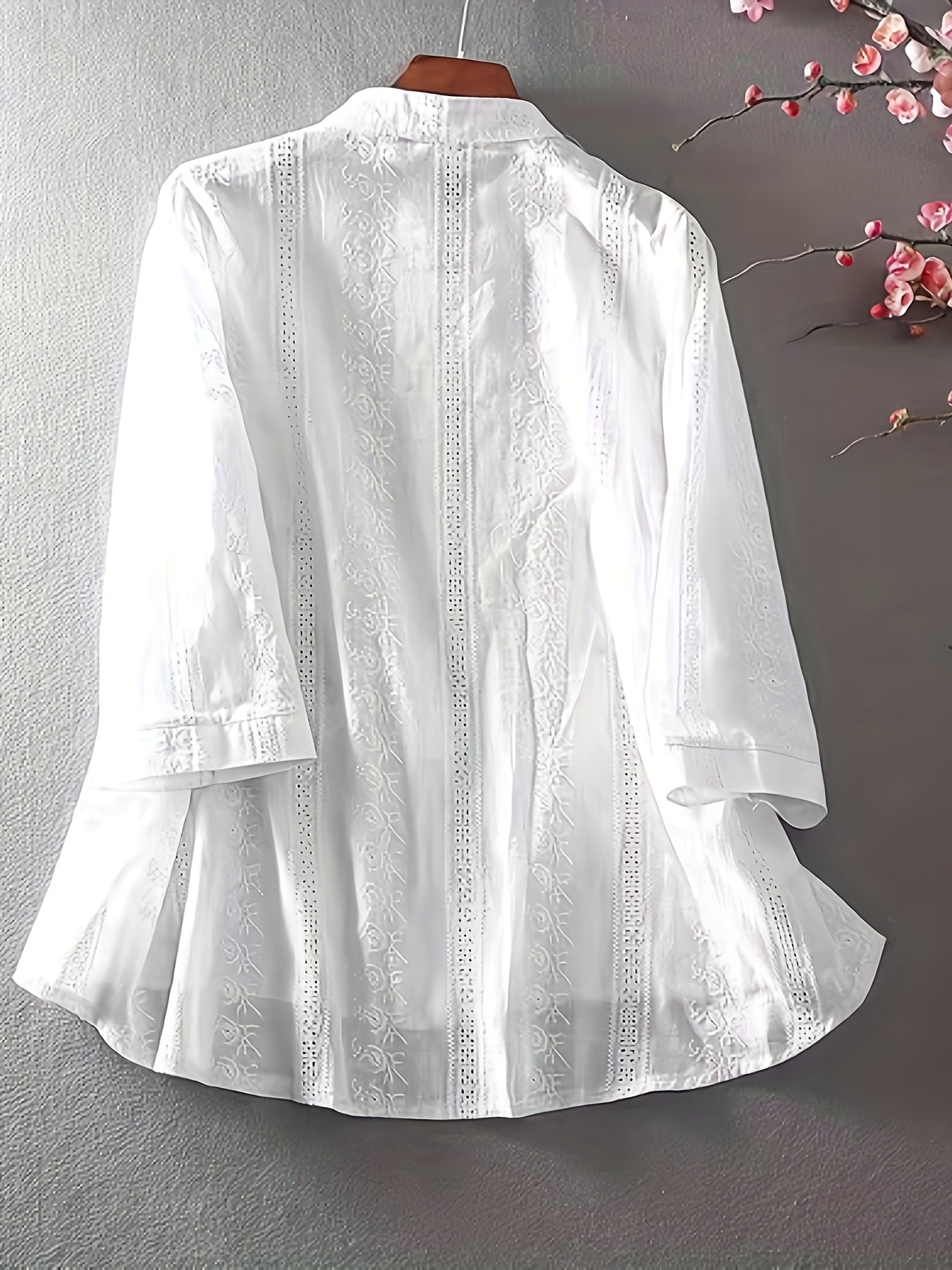 Mode North | Elegant Floral Blouse