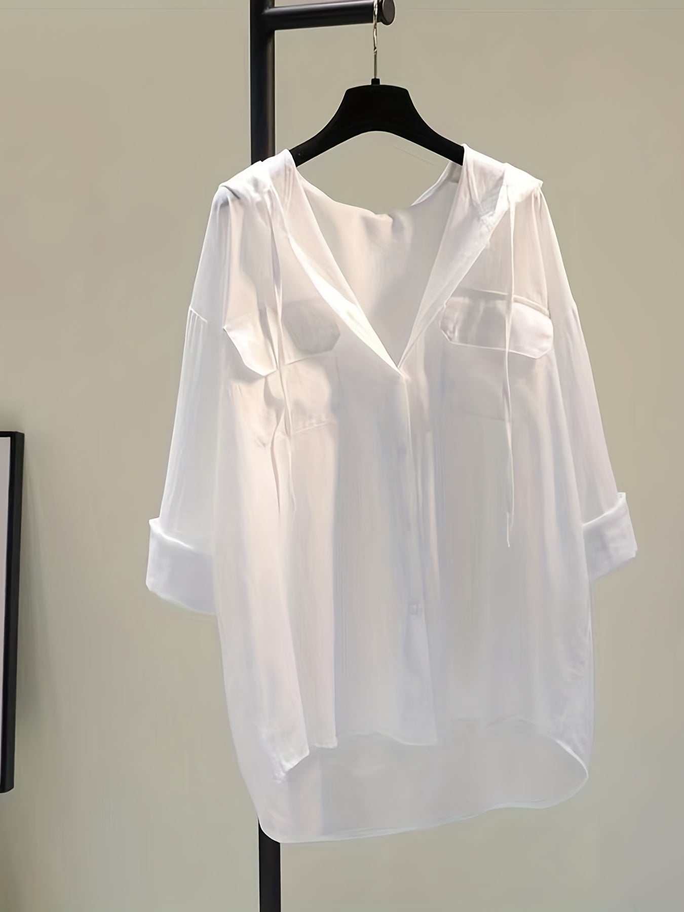 Mode North | Solid Hooded Button Blouse